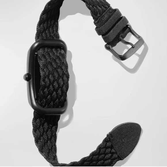 TOM FORD TIMEPIECES
Tom Ford 004 Ocean Plastic Watch - Picture 4 of 6